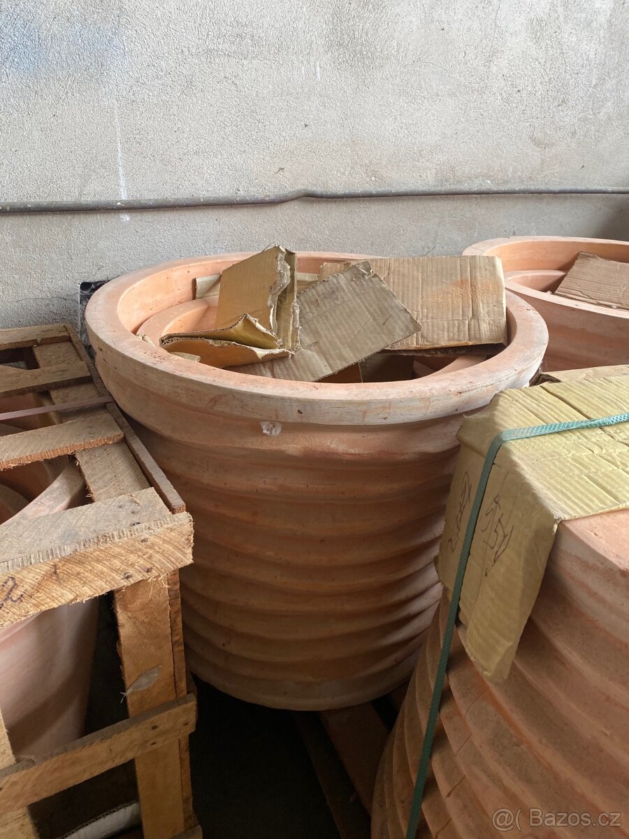 Sady květináčů - 6