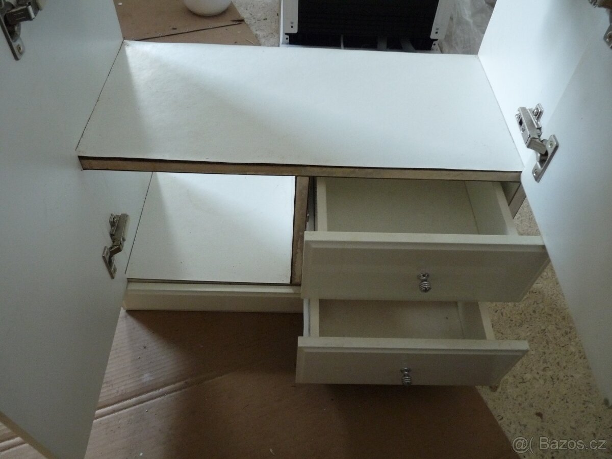 Umyvadlo se skříňkou - 6
