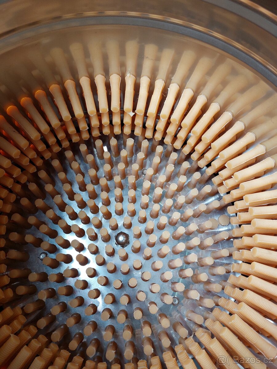 ŠKUBAČKA DRUBEŽE ŠKUBAČKY NA HUSY 60 cm - 6