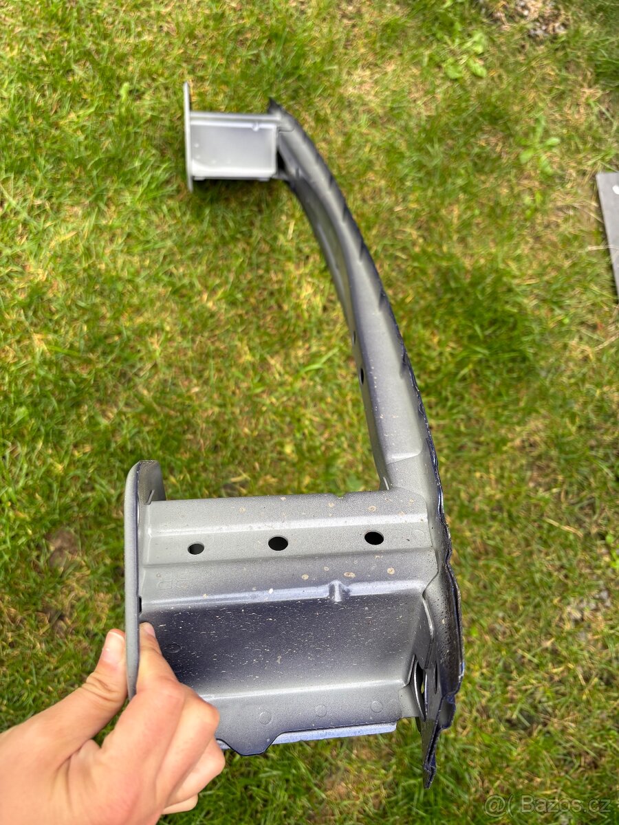 Výztuha zadního nárazníku originál Subaru Outback 2025 - 6