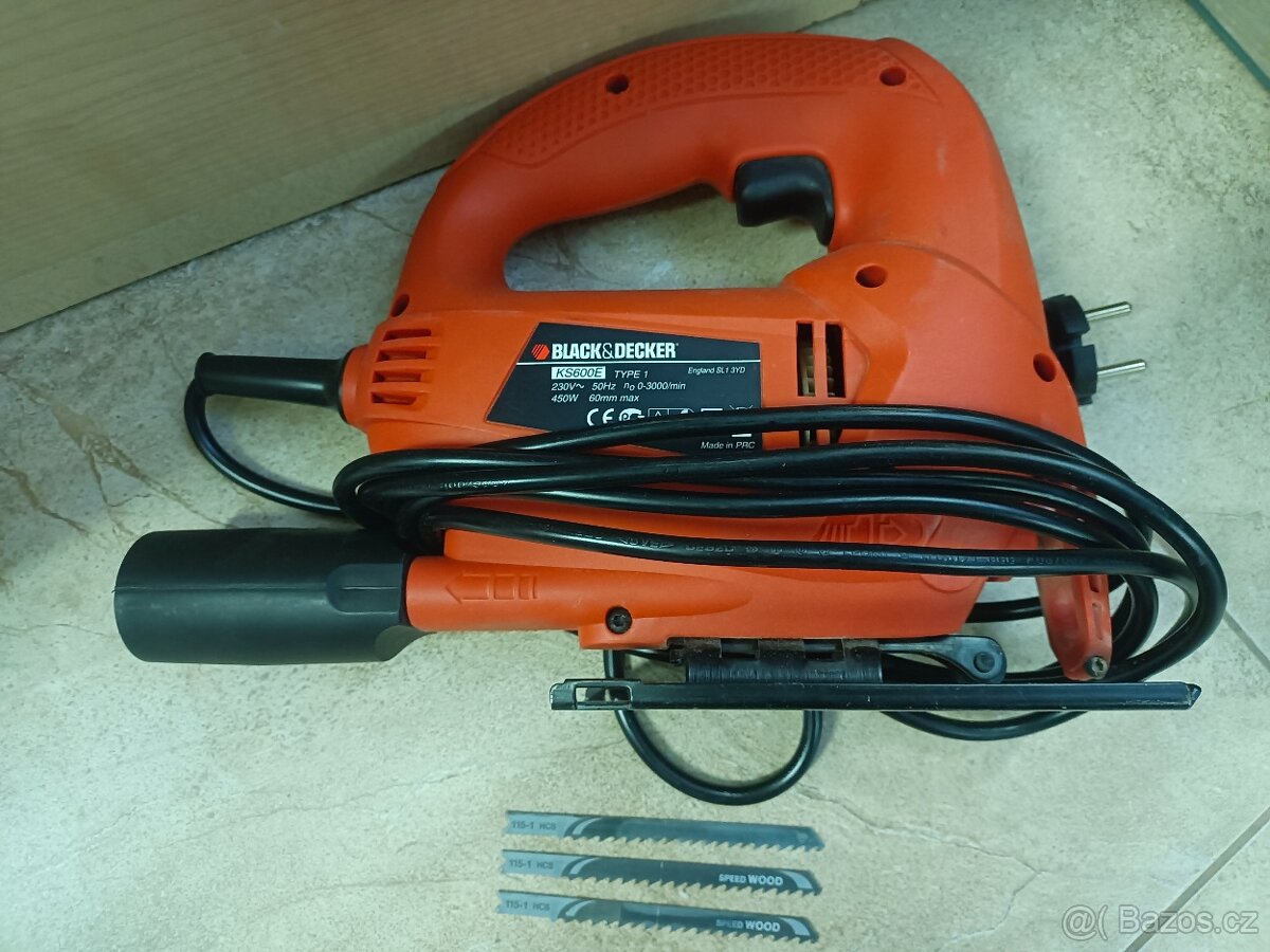 Přímočará pila Black & Decker s elektronikou, 450 W, krabice - 6