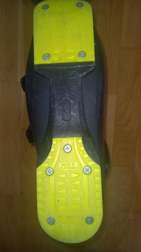 Dětské lyže 130cm, lyžáky 245 - 6