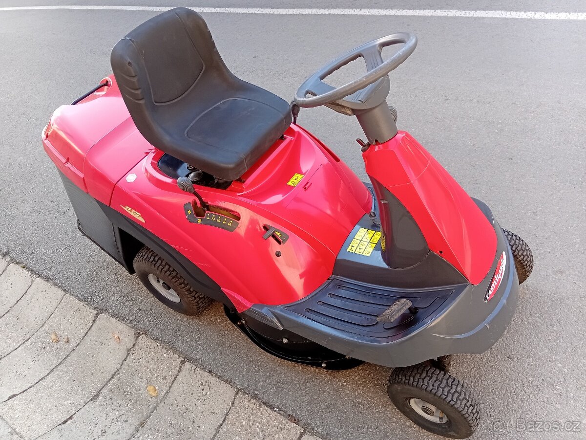 Prodám zahradní traktor Castelgarden XF130 12.5Hp - 6
