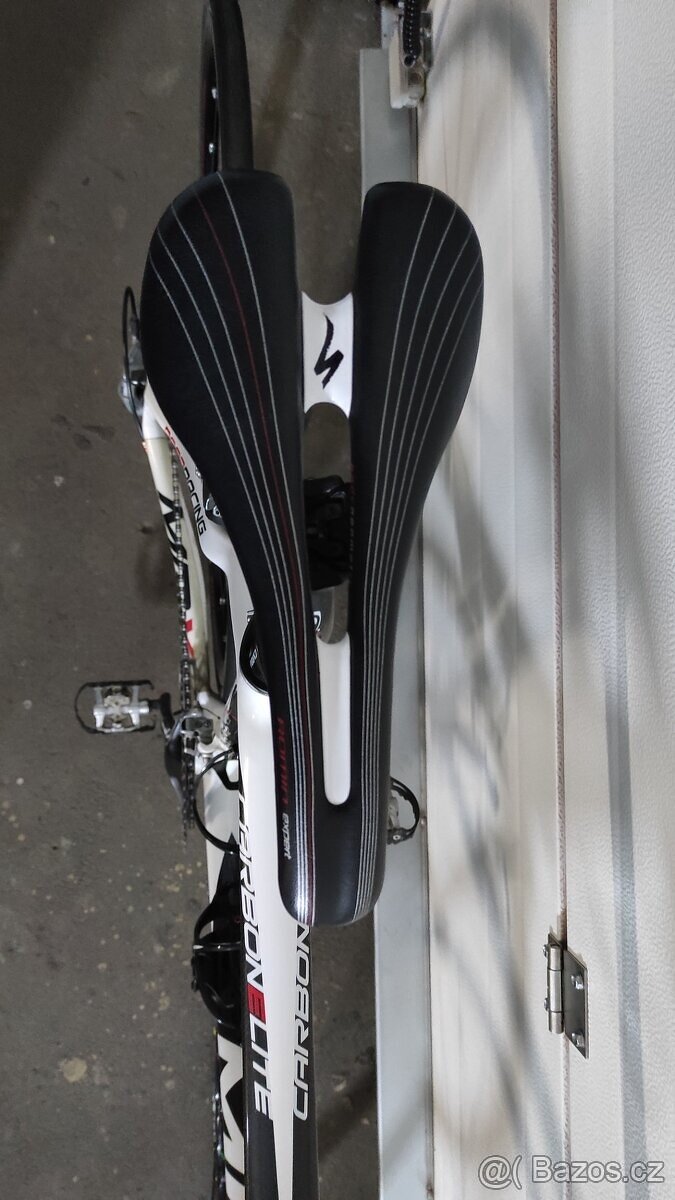 Karbonové silniční kolo - 6