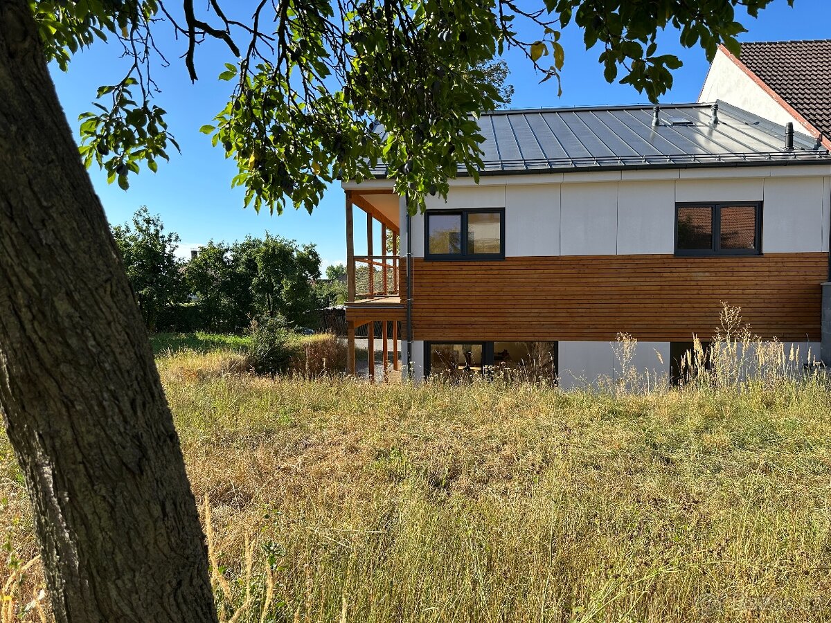 Prodej domu se zahradou Rudíkov (okr. Třebíč) SLEVA na - 6