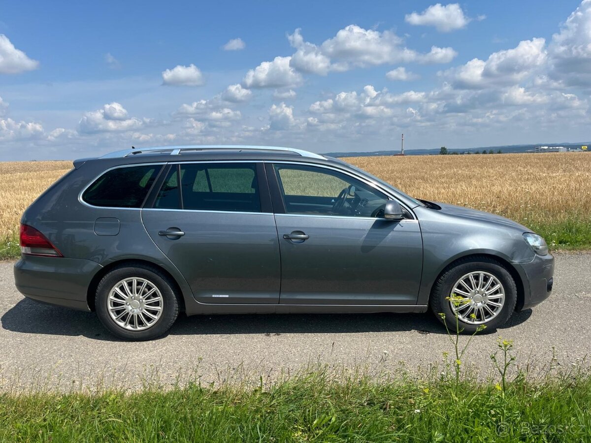 Volkswagen Golf VI combi 1,6TDI 77kw DSG - 6