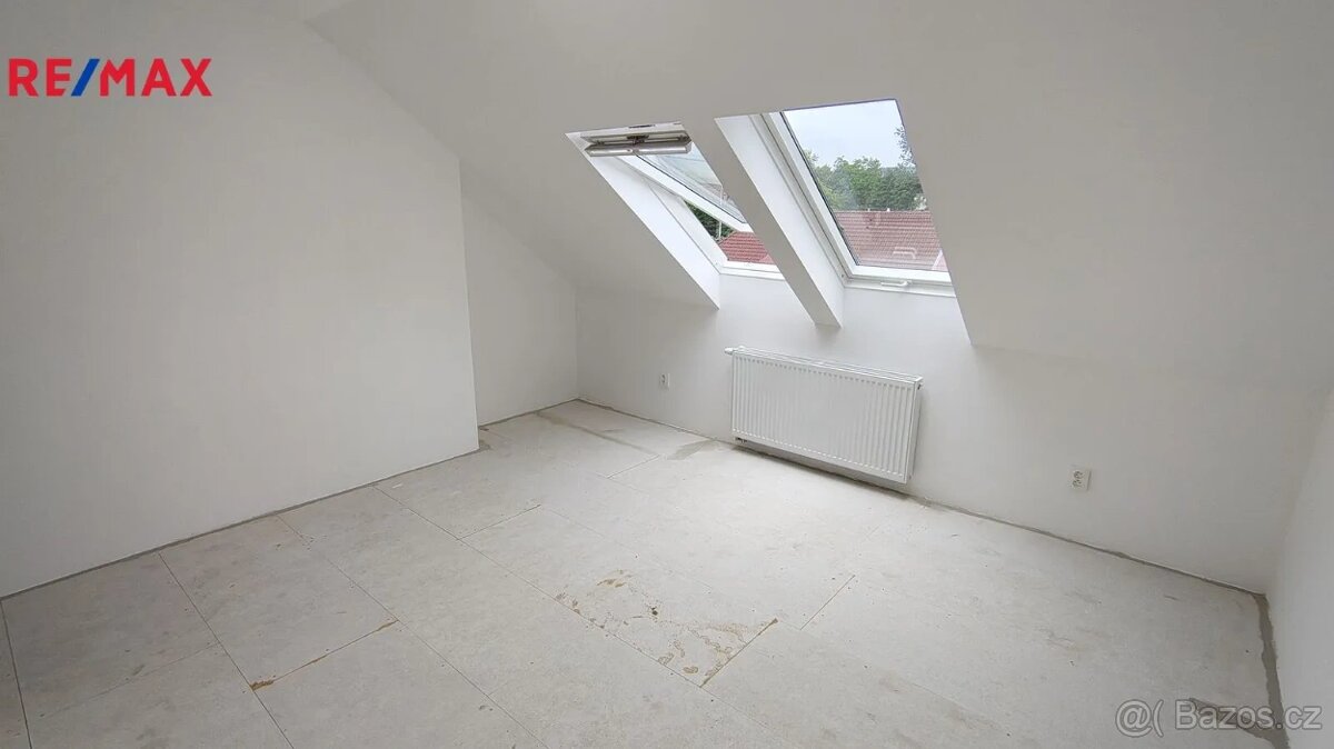 Podkrovní byt 2+kk, 66,9m² - před dokončením - 6
