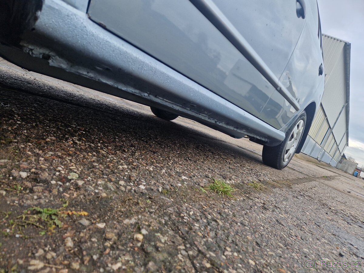 Škoda Fabia 1.4 Kombi //Tažné - 6