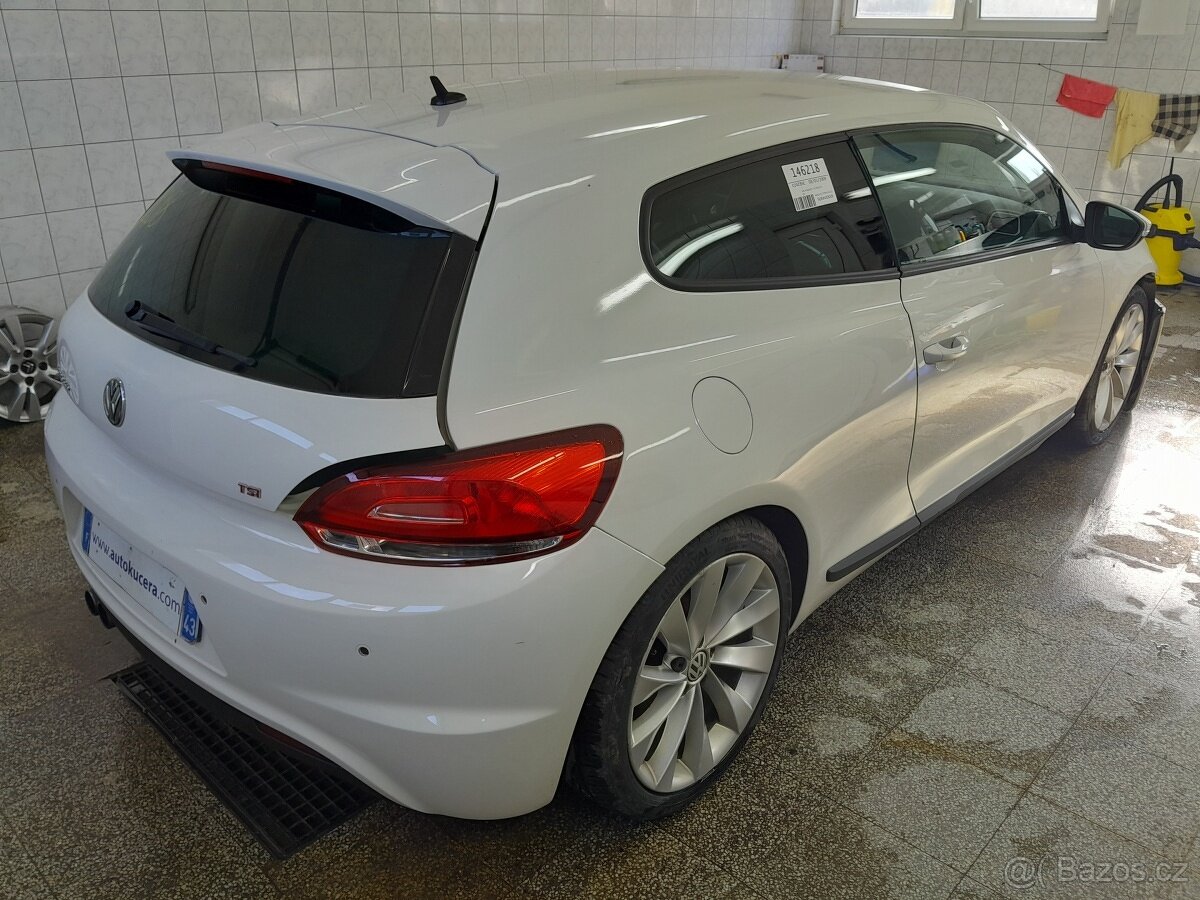 Volkswagen Scirocco 1,4 TSi 160 Sportline - 6