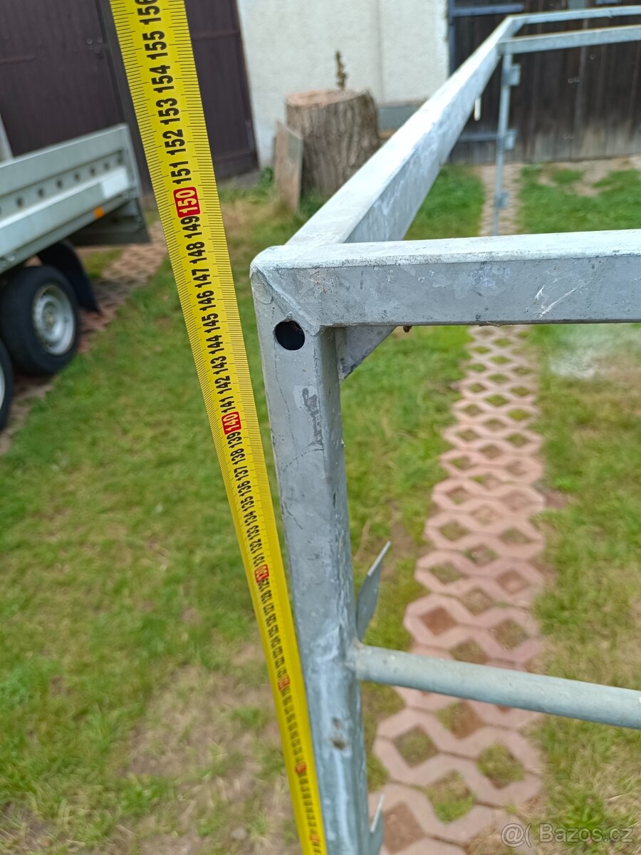 Agados vz3352 ram na plachtu - 6