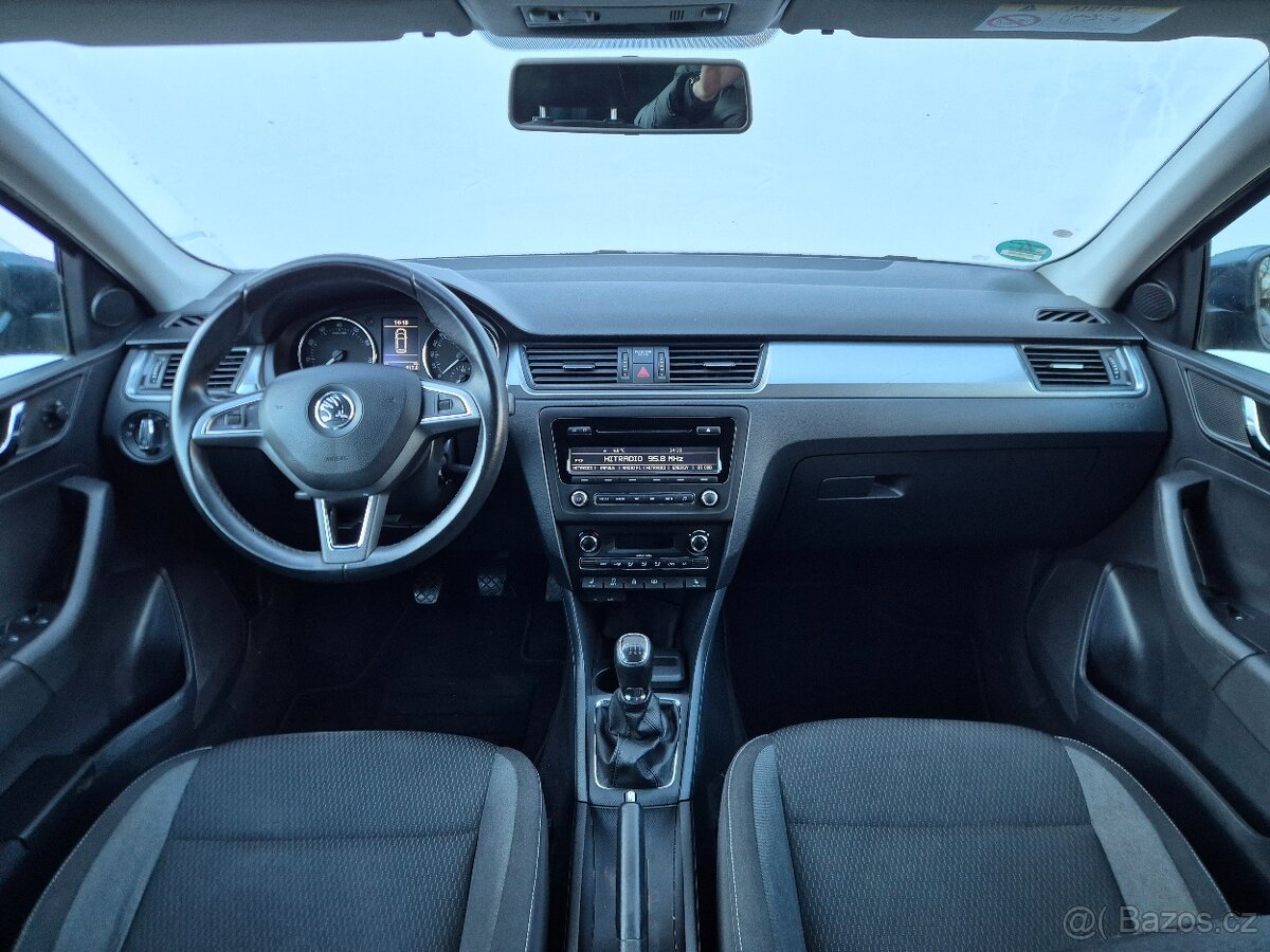 ŠKODA Rapid 1.2TSI 77kW Spaceback Ambition - 6