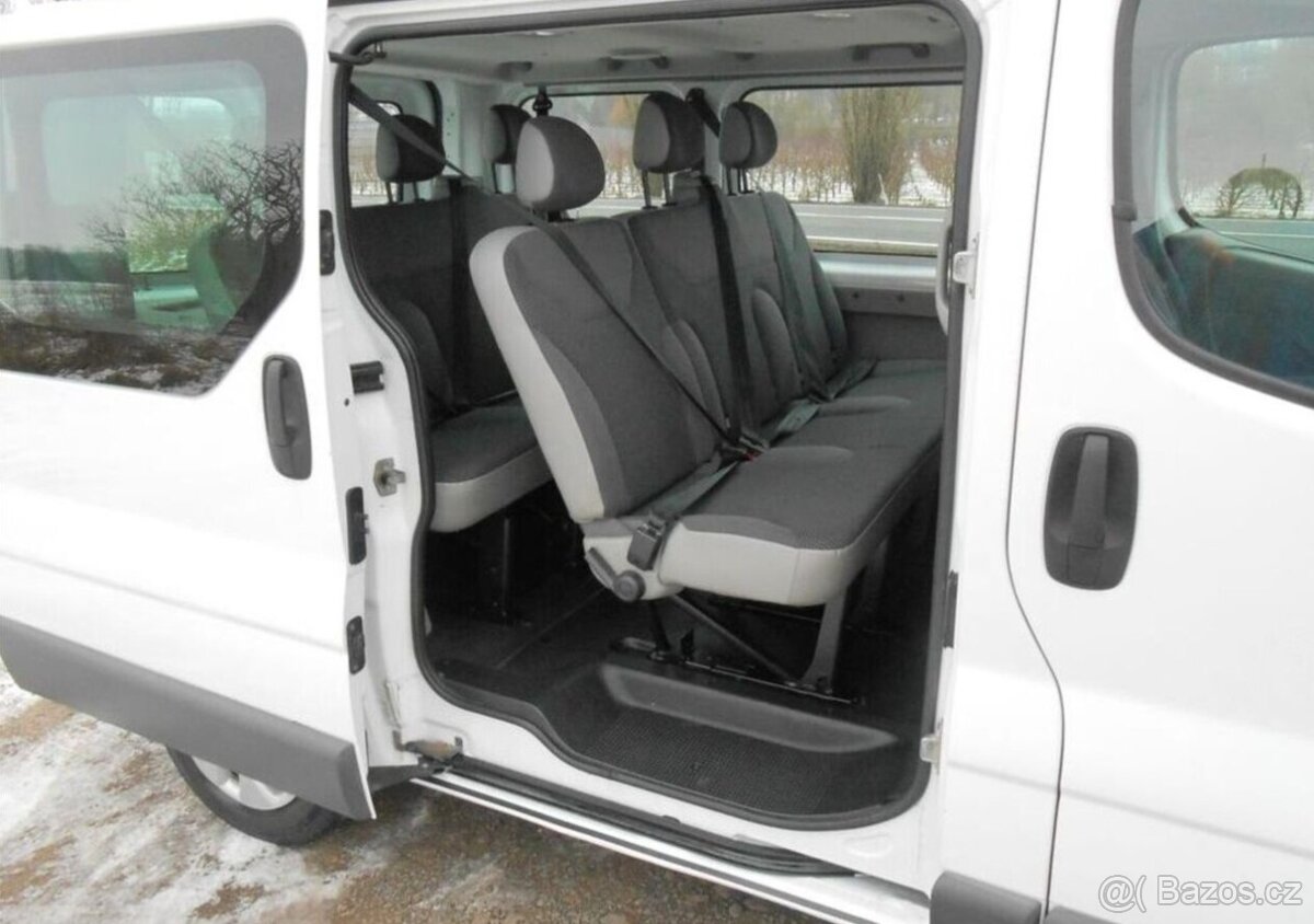 Opel Vivaro 2,0 84 kW KLIMA Serviska 9 Mís nafta - 6