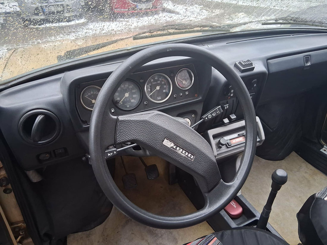 Škoda 105 - 6