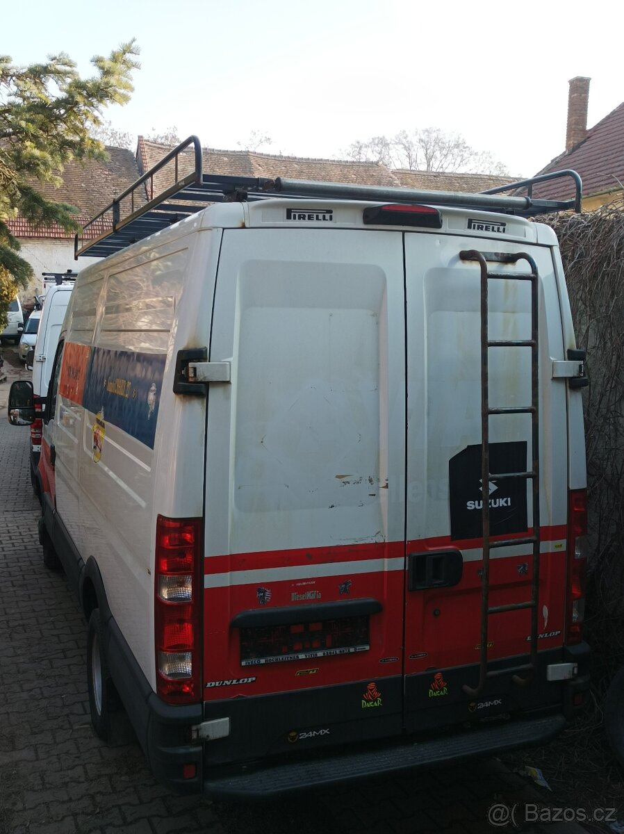 Střešní nosič, zahrádka na Iveco. - 6