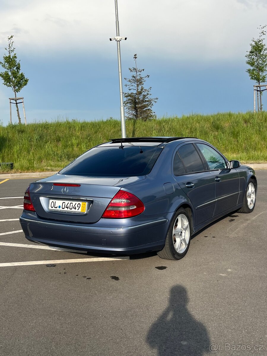 Mercedes W211 - 6