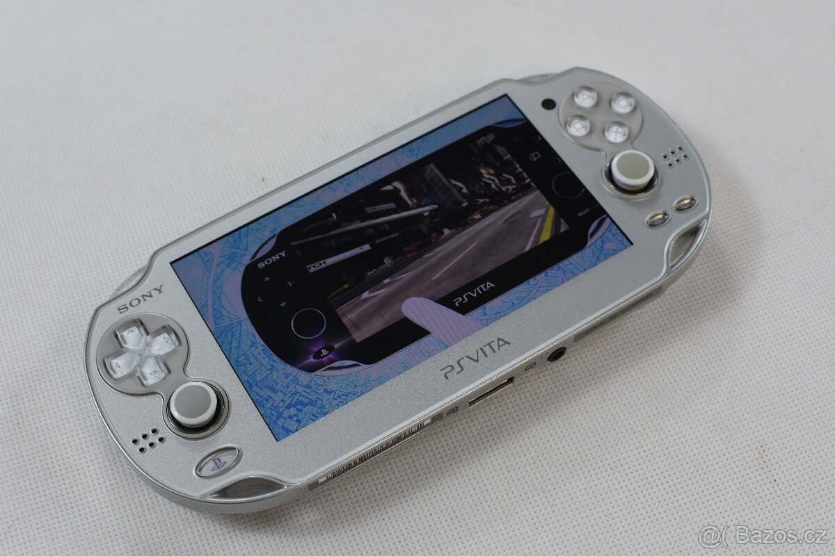 Sony PlayStation Vita Ice Silver Rare PCH-1000 OLED - 6