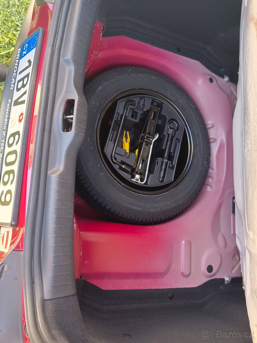 Citroen C4 Caktus 1,2 Benz. rok 2018 5 míst manuál - 6