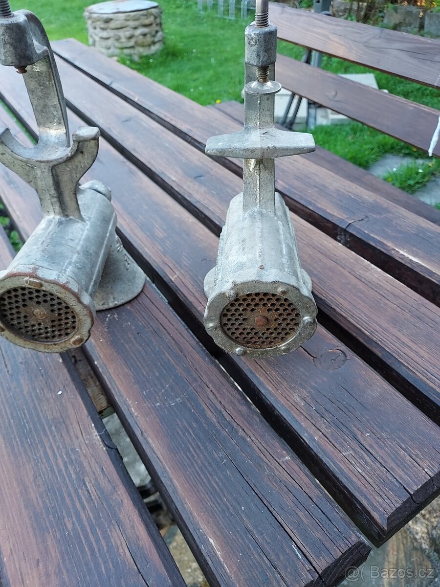 staré mlýnky na maso - 6