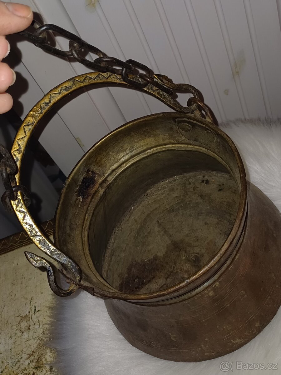 Stará nádoba / kotlík - 6