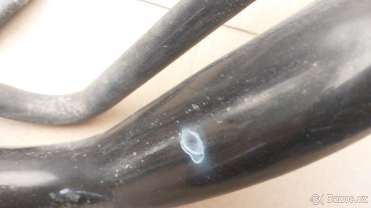 Nissan Pathfinder R51 : Hrdlo nádrže - 6