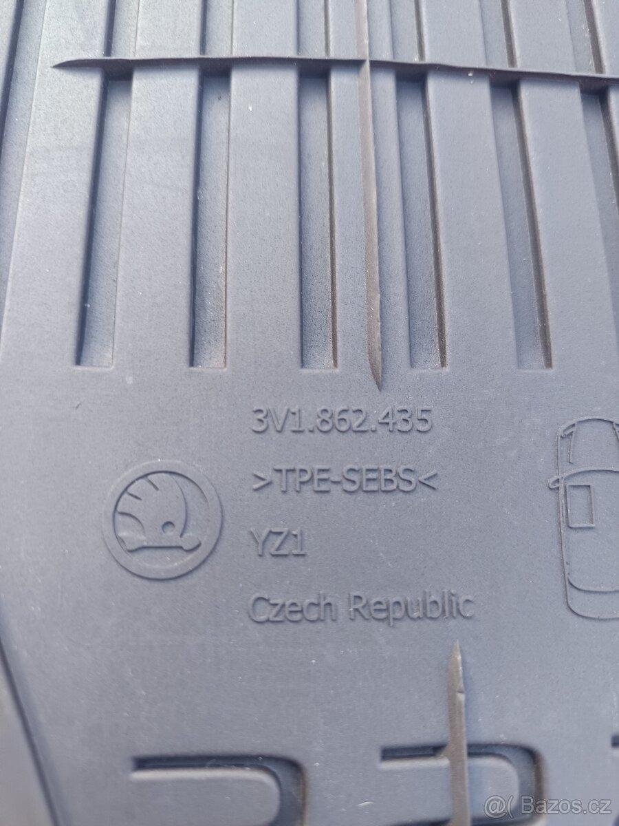 Originál koberečky Superb 3 - 6