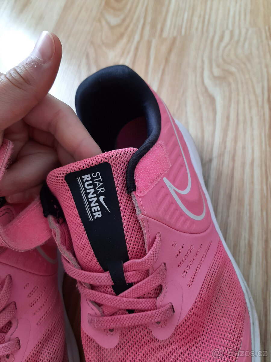 Nike dívčí běžecké boty - 6