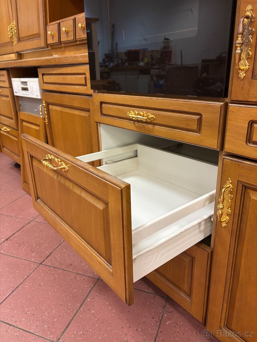 Prodám kuchyňskou linku Nobilia masiv provance - 6