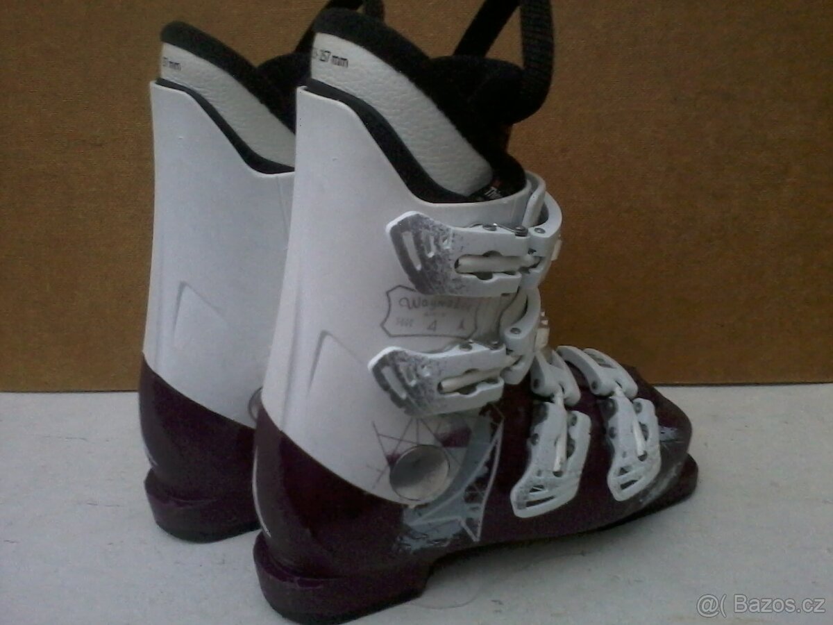 Dětské dívčí lyžáky Atomic 21,5 - 6