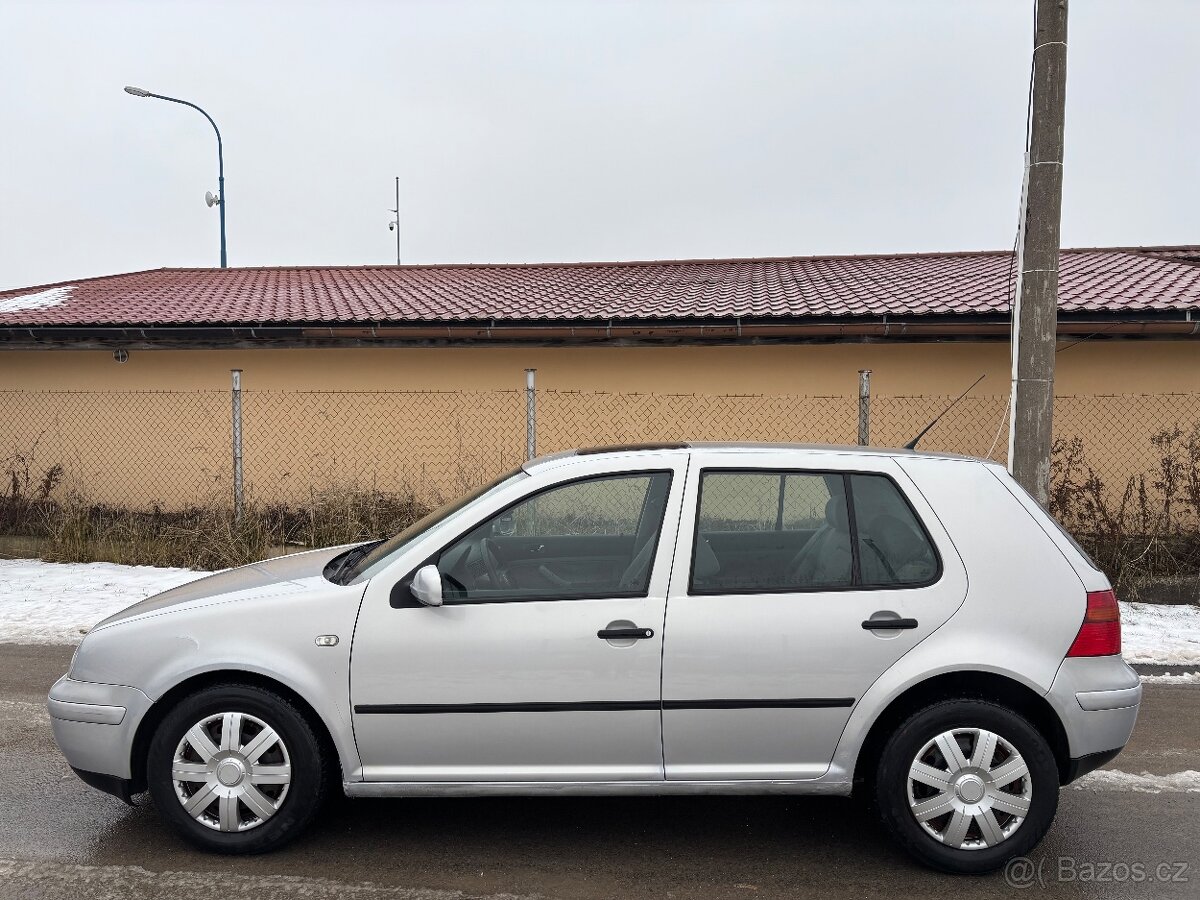 Volkswagen Golf IV 1.9TDI - 6
