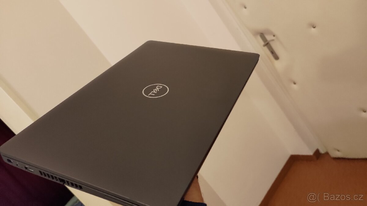 Dell letitude 5501 i7 9gen 16 gb rám - 6