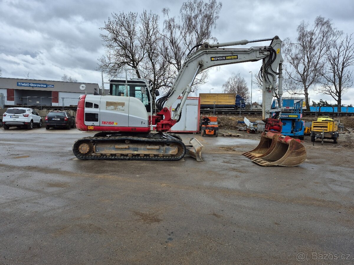 Pásové rypadlo Takeuchi TB2150 - 6
