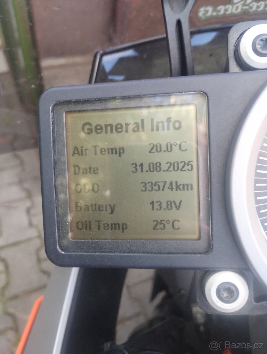 KTM 1290 SUPER DUKE GT - 6