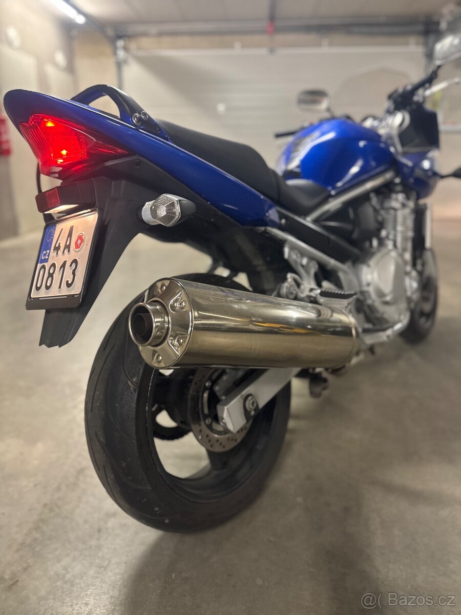 Suzuki bandit S 650 - 6