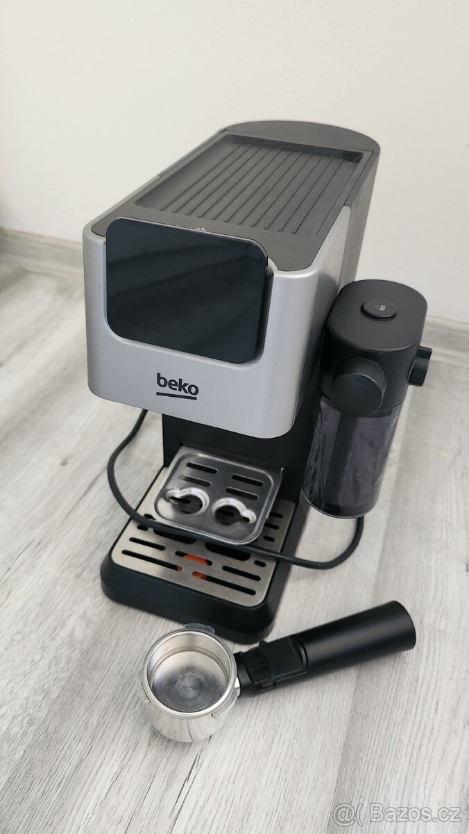 Pákový kávovar Beko - 6