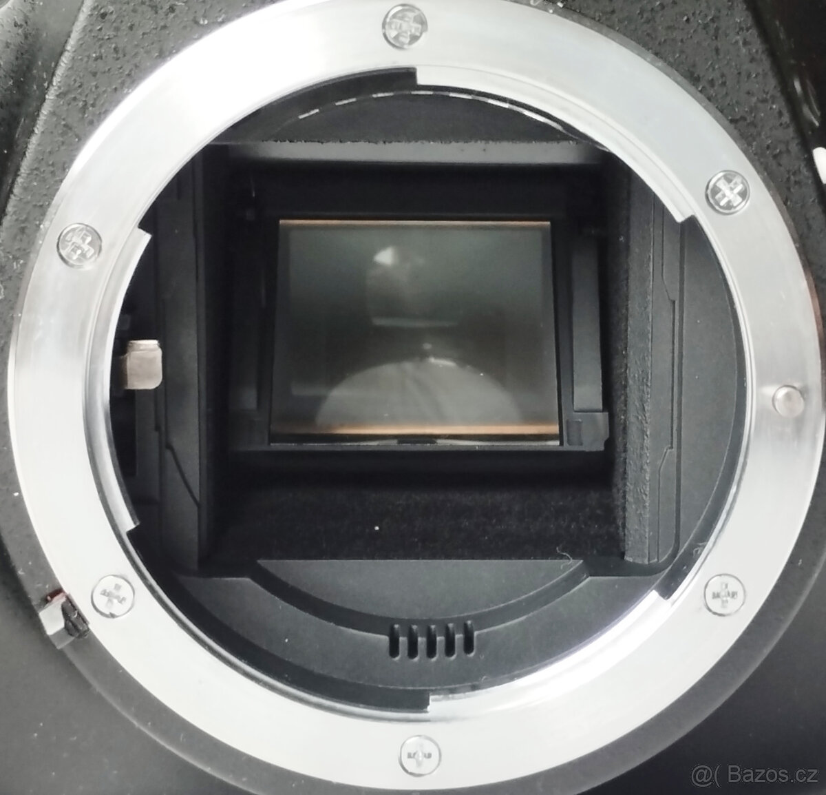 Nikon D5100 + objektiv Nikkor 18-105 - 6