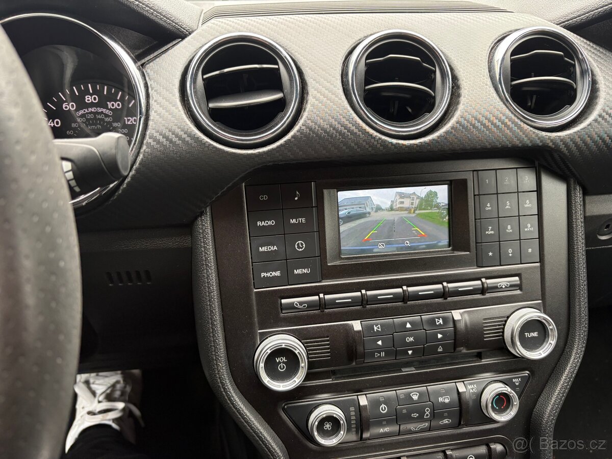 Prodám Ford mustang - 6