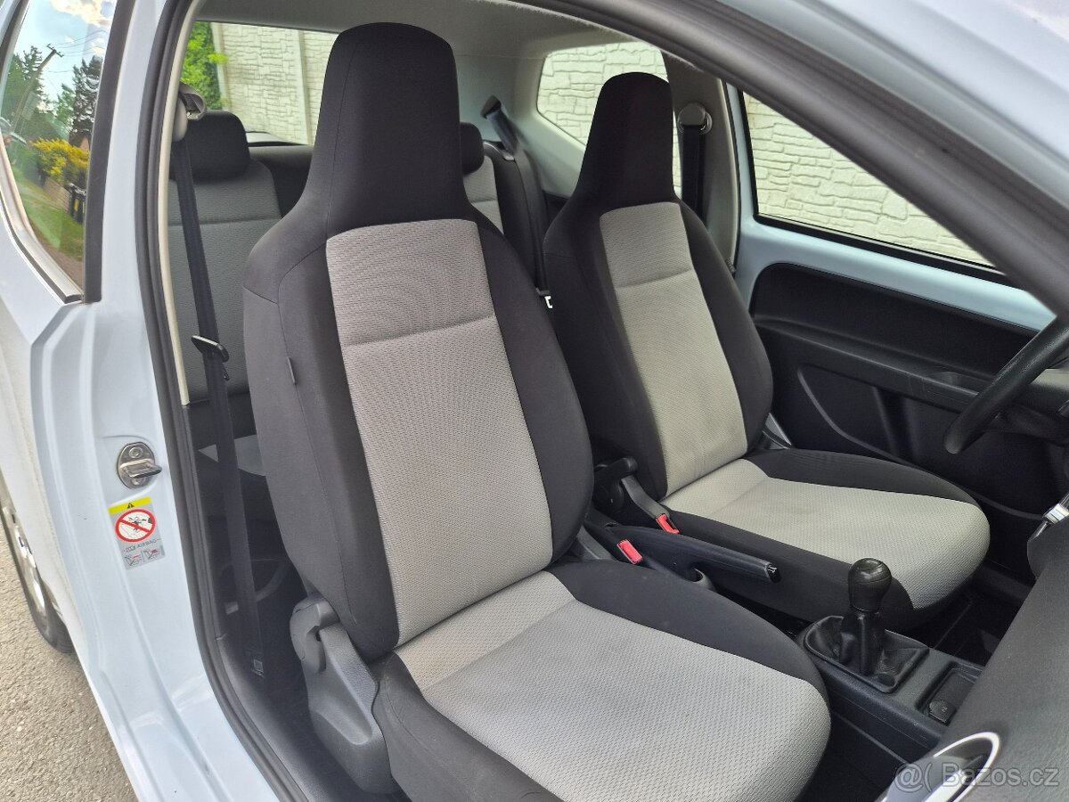 Volkswagen Up 1.0Mpi 2013 - 6