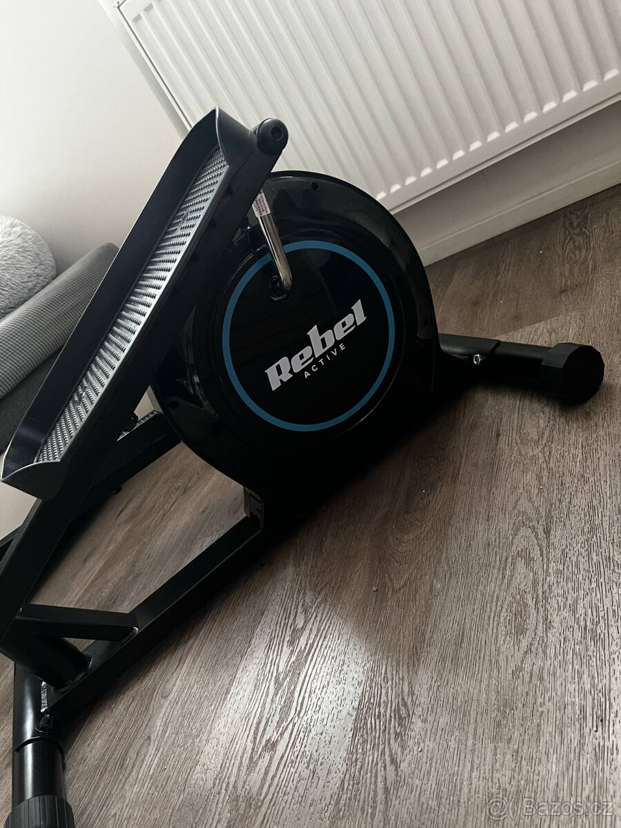 REBEL ACTIVE RBA-1011 elipticky trenažer - 6