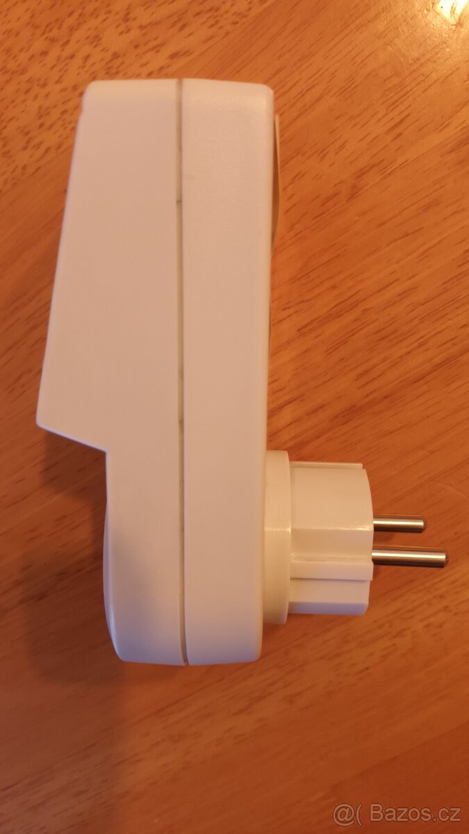 Zásuvka spínací digitální - 6