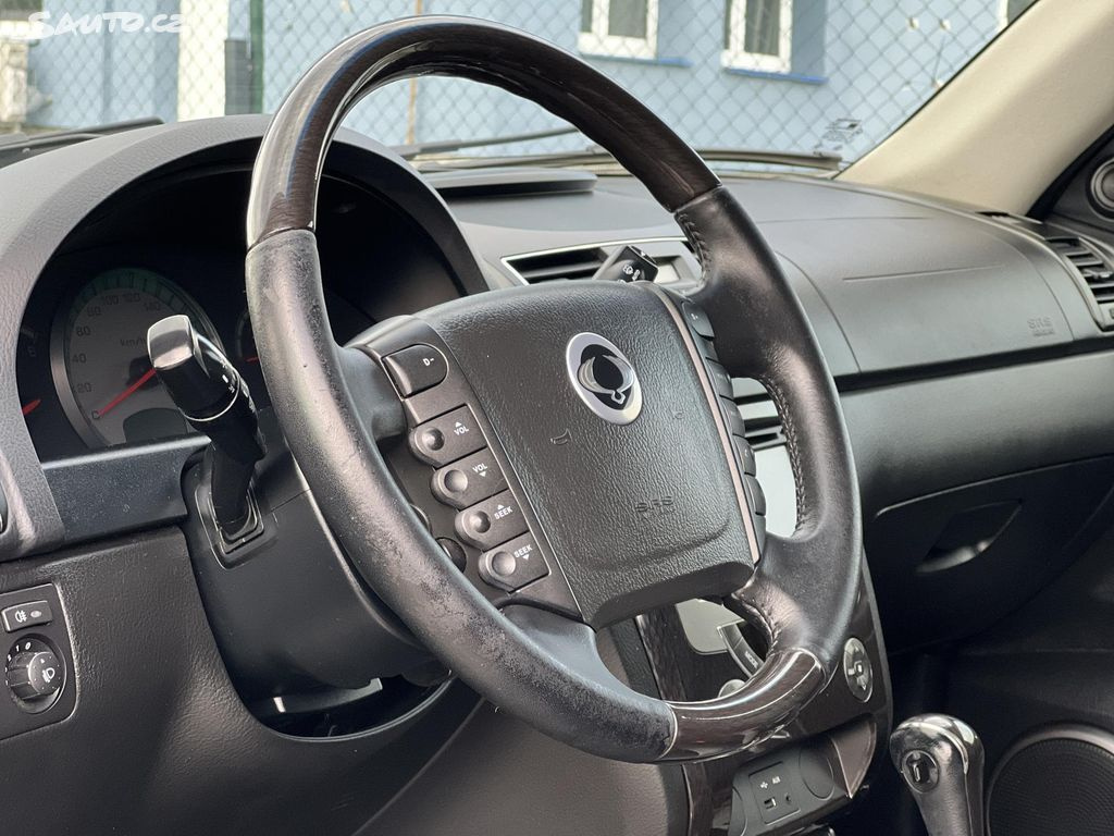 🚗 SsangYong Rexton RX200 e-XDi 7MÍST 4x4 AUTOMAT - 6