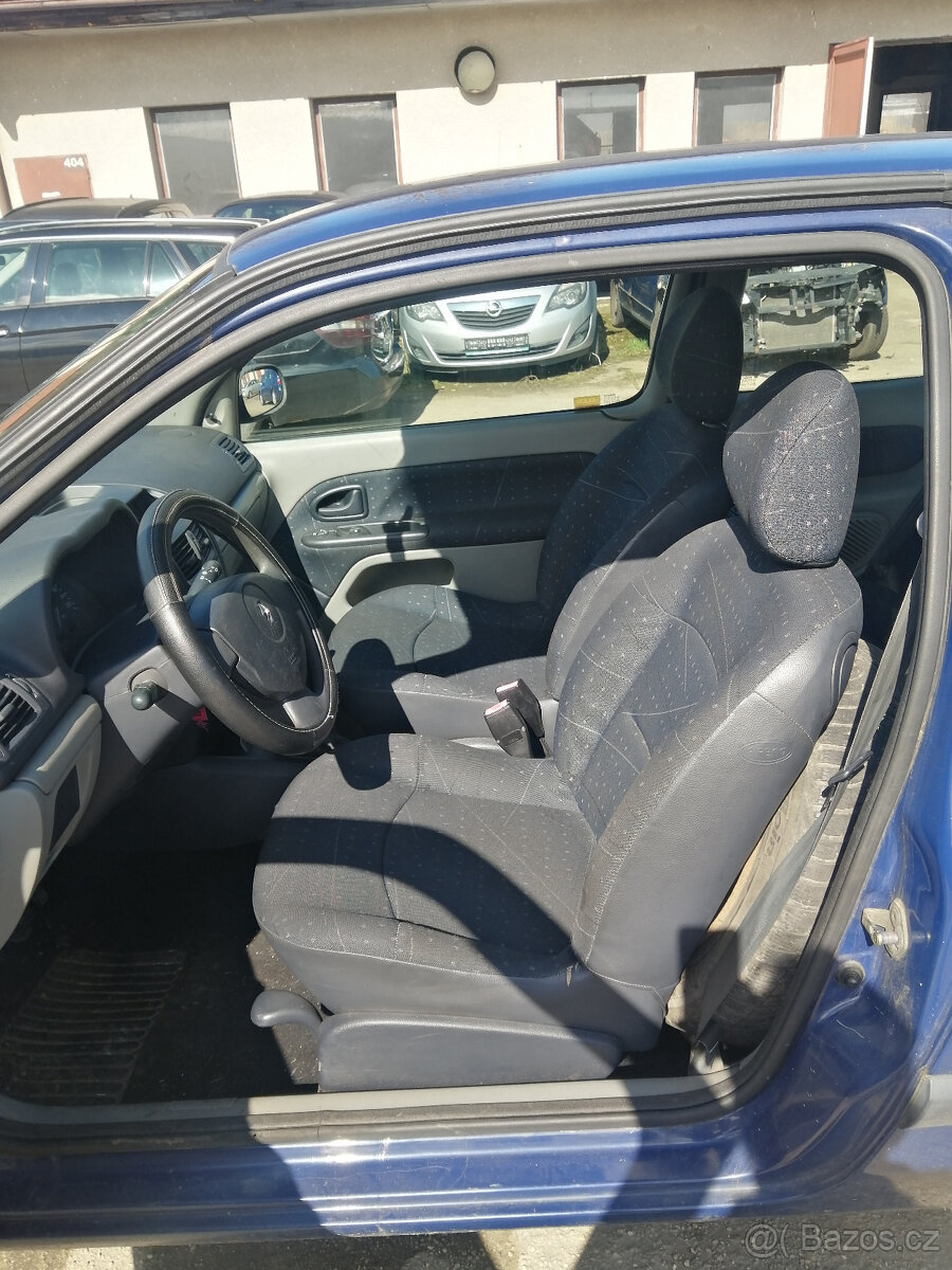 Renault Clio 2 1.5 DCI - 6
