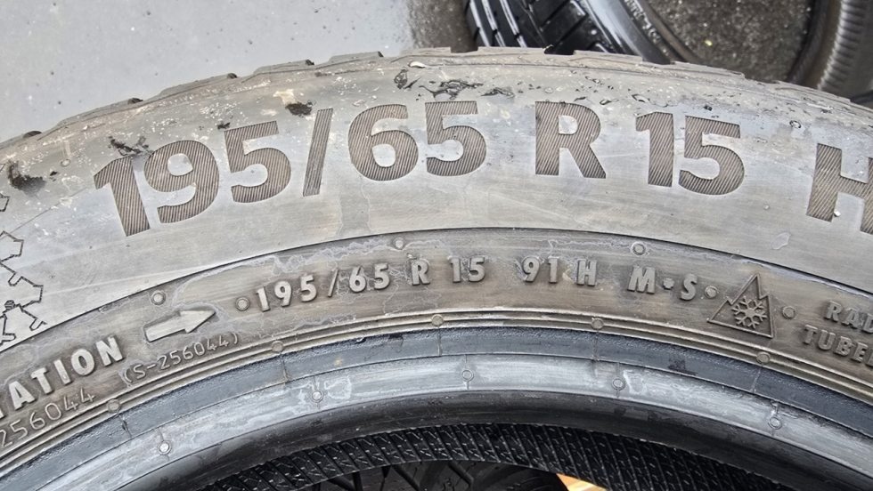 Zimní pneu 195/65/15 Continental - 6