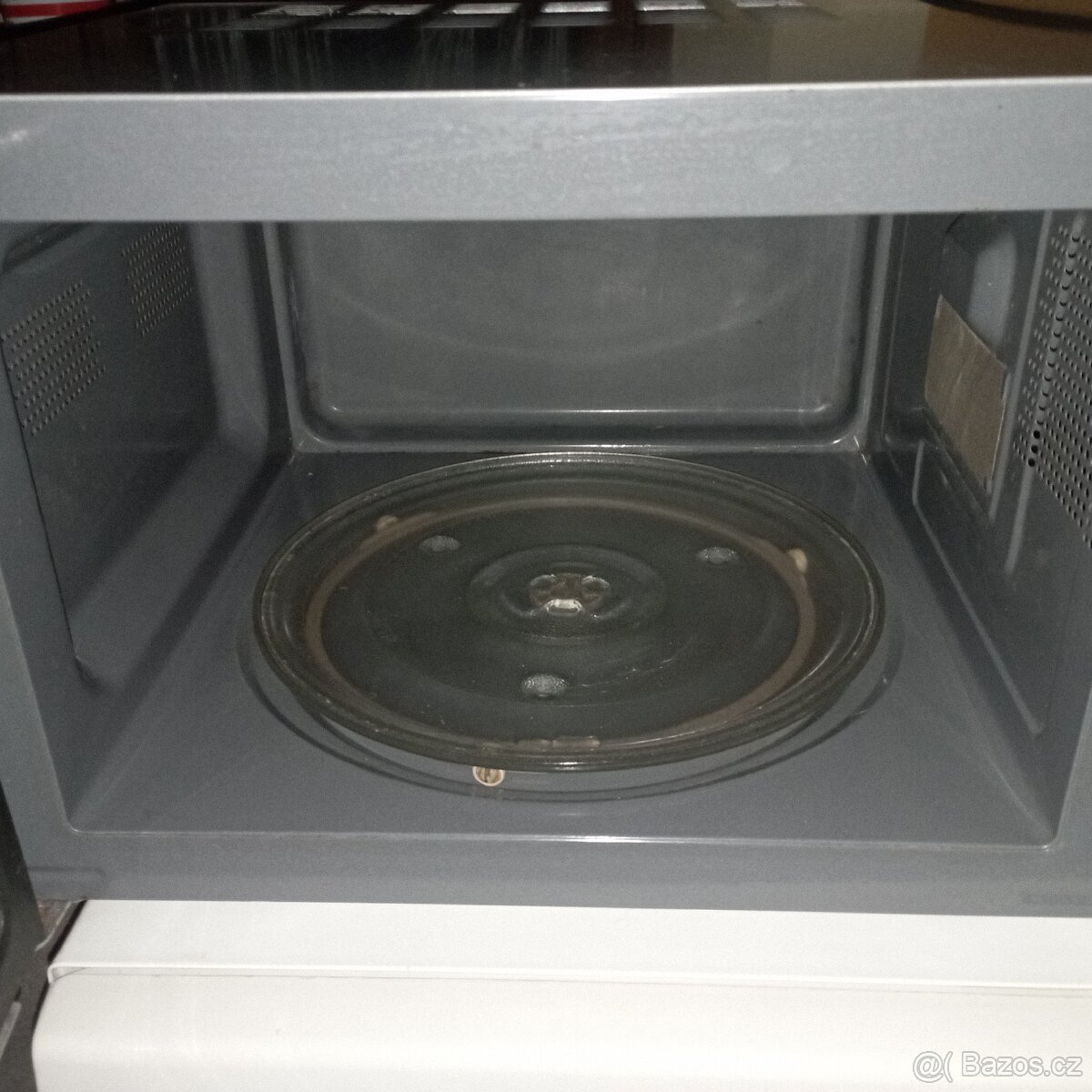 Mikrovlnná trouba Sharp a Domo - 6