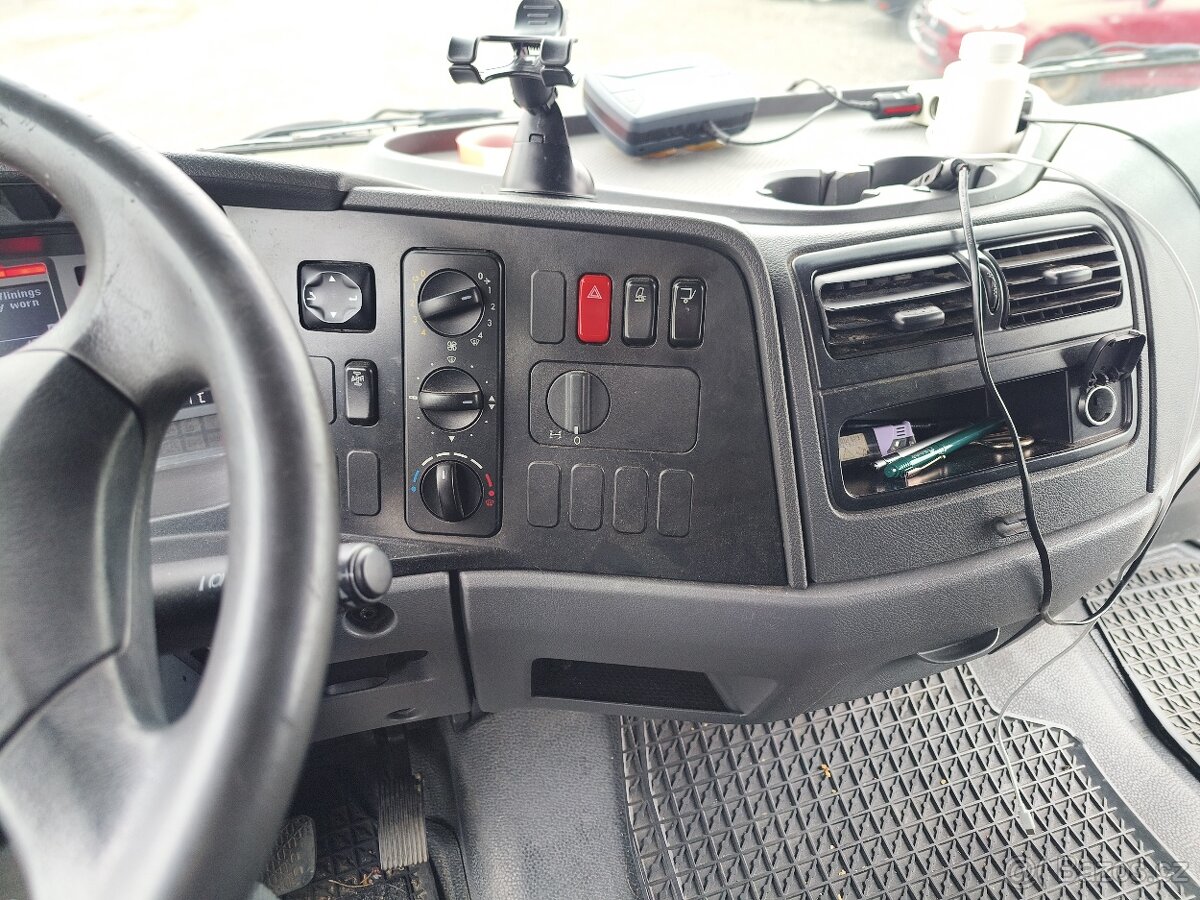 MERCEDES BENZ ATEGO 2 818 - 6