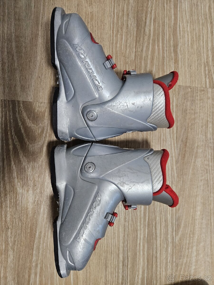 Lyže 80cm + lyzaky 16.5 - 6
