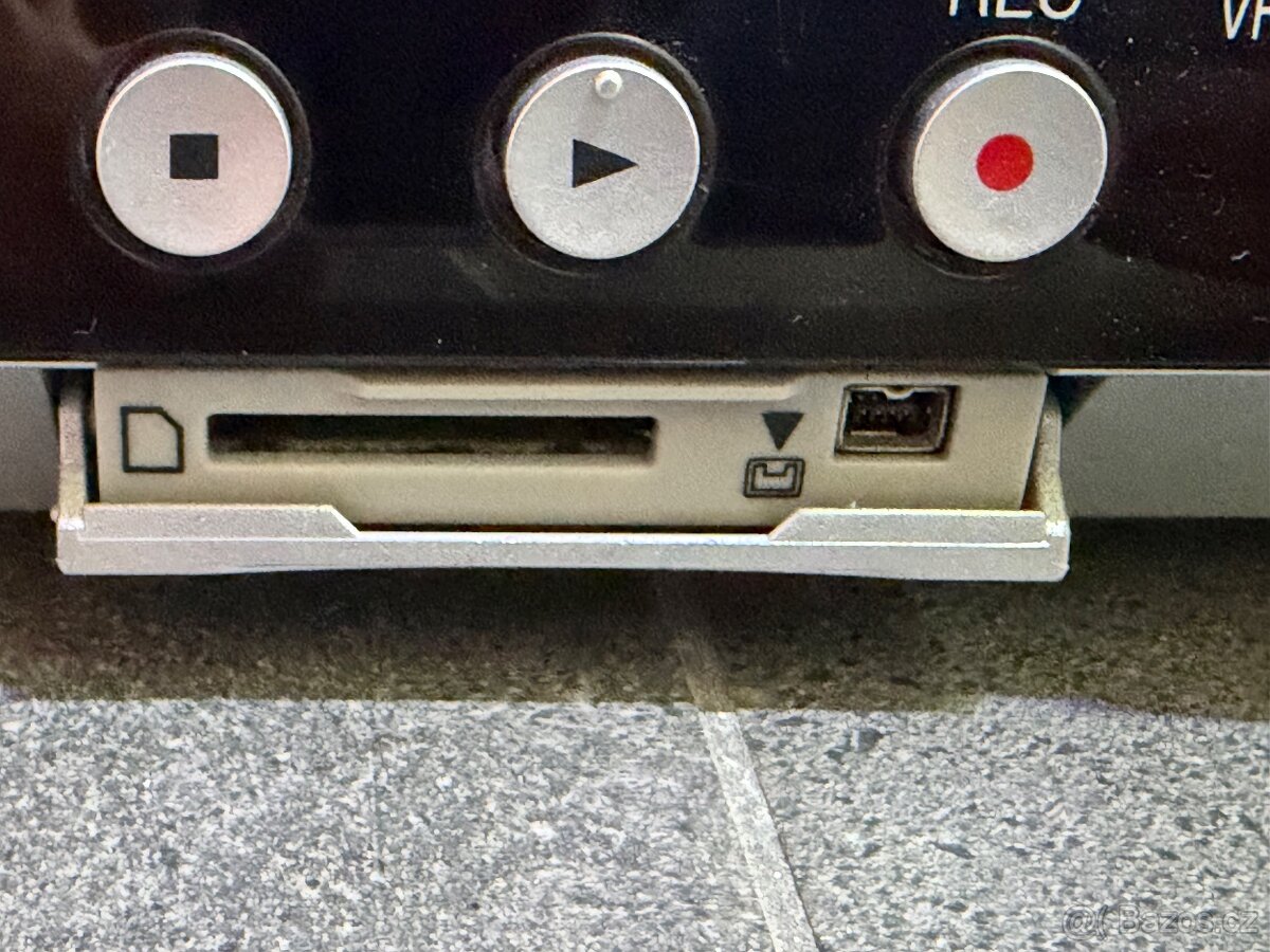 Combo rekordér Panasonic DMR-EZ45V s HDMI - 6