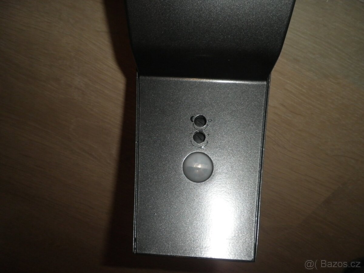 nástěnné světlo se senzorem - 6