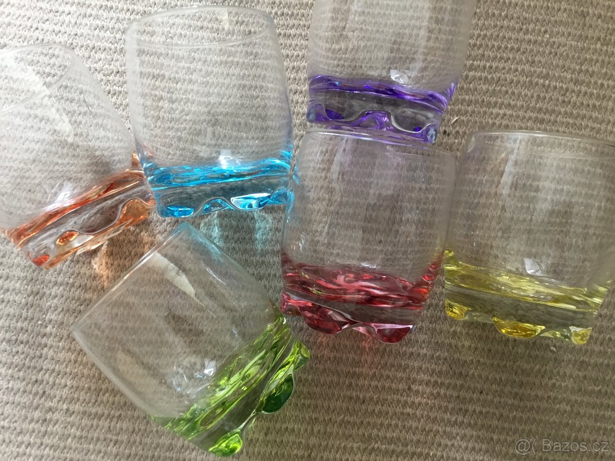 misa pevne sklo, ruzne sklenice - 6