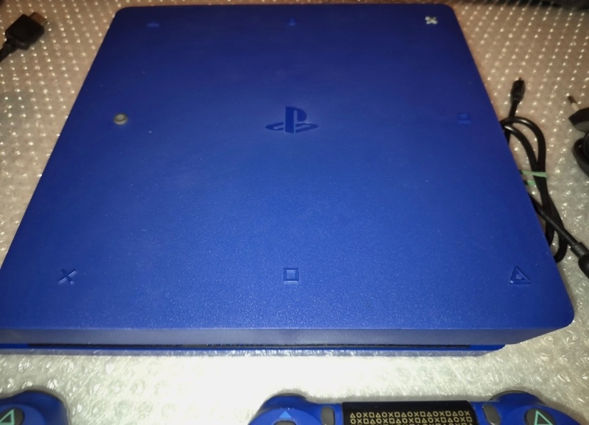 Sony PlayStation 4 slim 500GB - 6