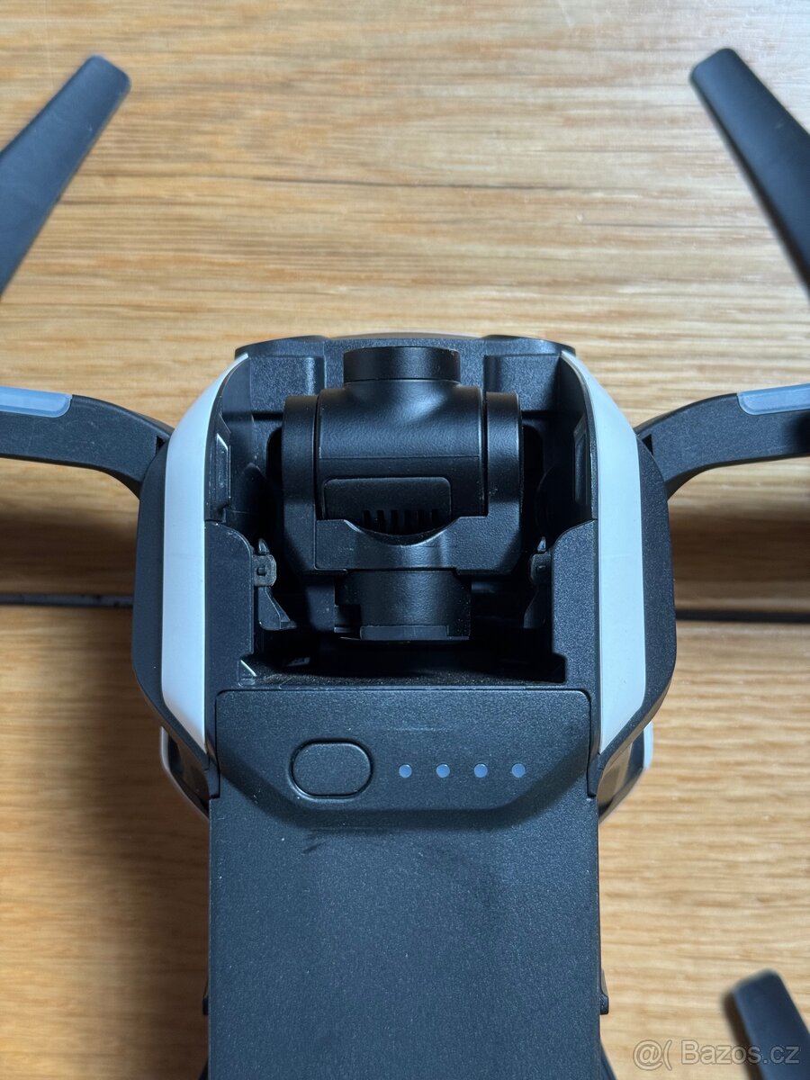 Dron DJI Mavic Air Fly More Combo - 6
